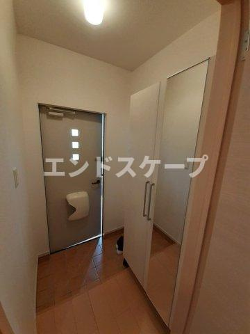シャインメモリー　Ⅰの玄関|高崎、前橋のお部屋探しはエンドスケープまで！お客様の理想お聞かせ下さい♪