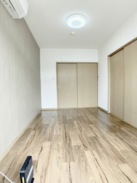 明石マンションＢ棟の洋室