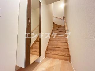 仮）高崎市下小鳥町新築アパートの内装|階段（イメージ）
高崎、前橋のお部屋探しはエンドスケープまで！お客様の理想お聞かせ下さい♪