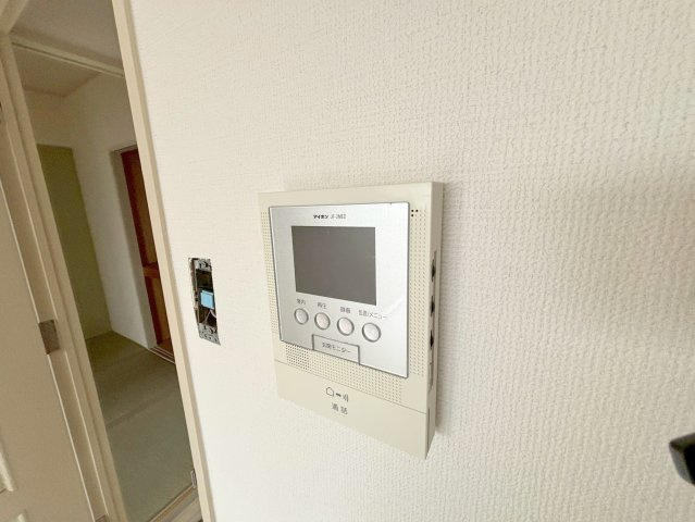 エヌエム・セーズの設備