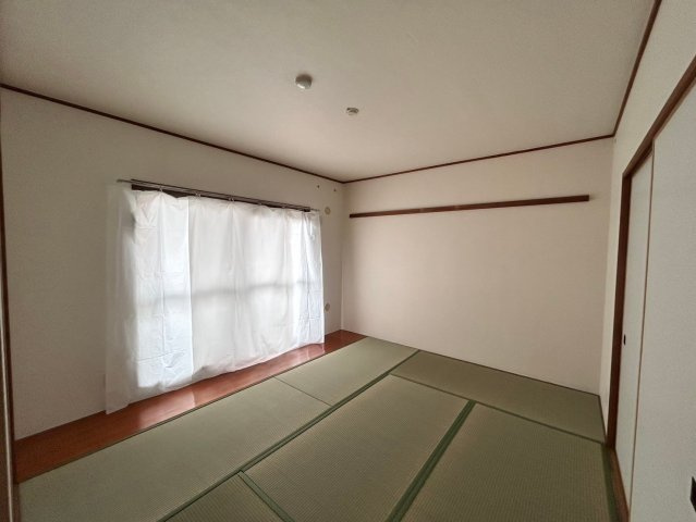 クレール豊中曽根の和室