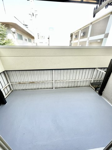 西中島2丁目貸家のバルコニー