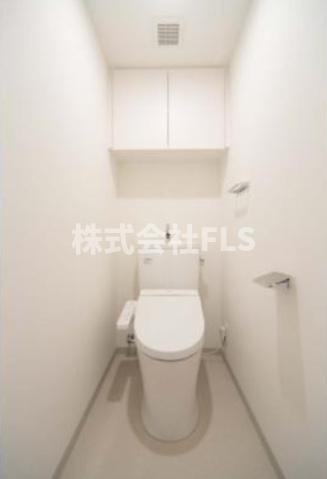 中央区東日本橋３丁目の賃貸マンションのトイレ