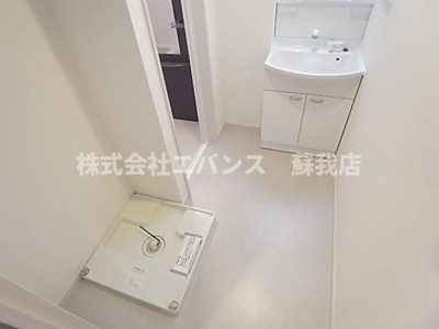 【洗面所】 | リブリ・千葉寺 | ゆったりとスペースのある洗面所
