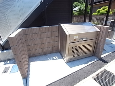 【その他共用部分】 | リブリ・千葉寺 | 敷地内にゴミ置き場があります