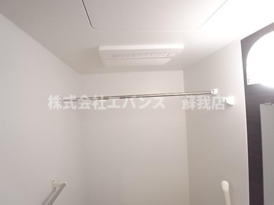 【設備】 | リブリ・千葉寺 | 便利な浴室換気乾燥機付き