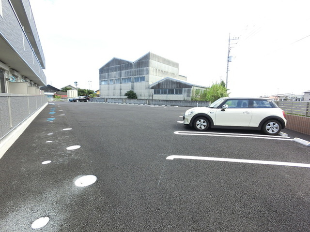 シュシュポルトの駐車場|駐車場