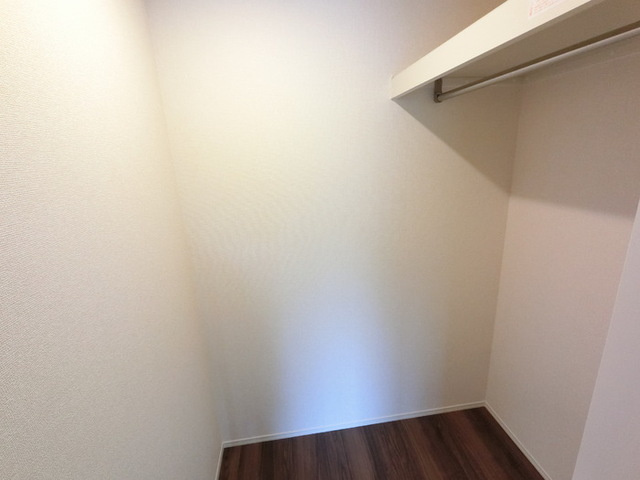 アロスネグロの収納|ウォークインクローゼット