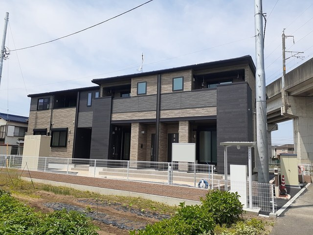 ステーション　ハウジング