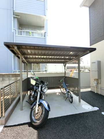 ラ ルミエールのその他|駐輪場
