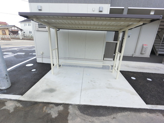 エトワールのその他|駐輪場