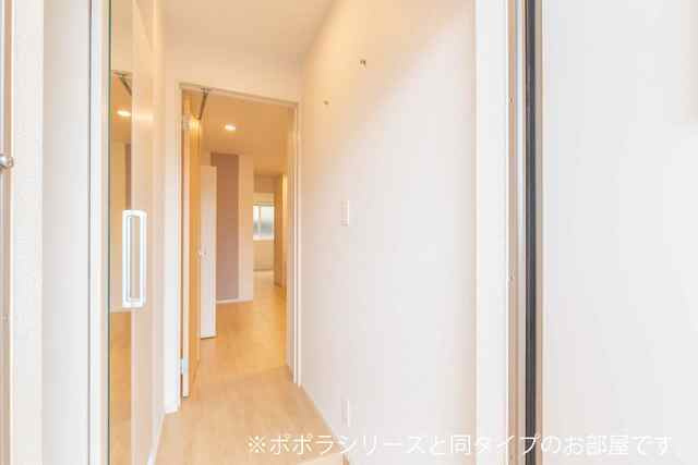 凛　Ⅰの玄関