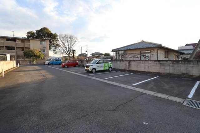 クラリーチェの駐車場|駐車場