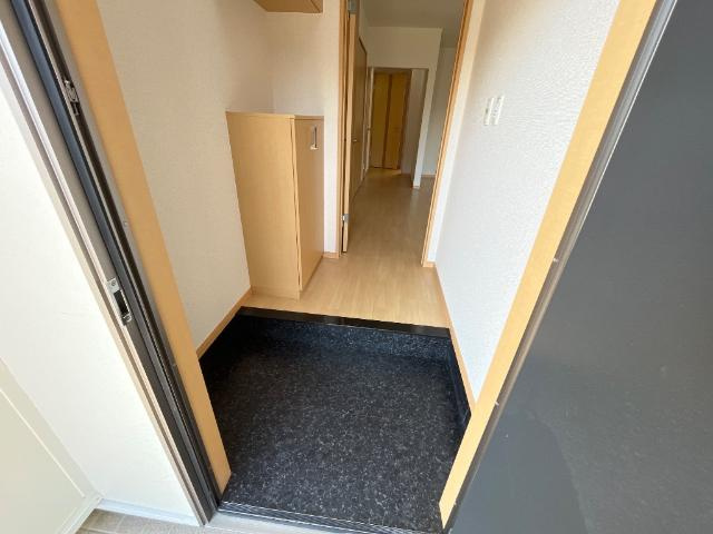 ボヌール坂下の玄関|玄関