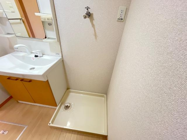 ボヌール坂下のその他|洗濯機置場
