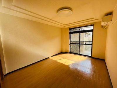 【内装】 | アーバンコート | 室内