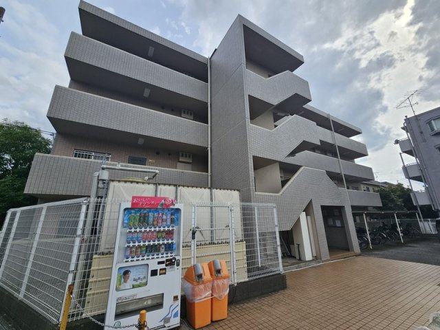 PLENDY北小金のエントランス