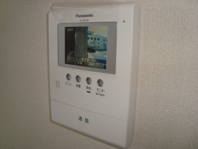 レジデンスさくらの内装|カメラ付インターホン