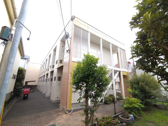 レオパレスみずきの外観