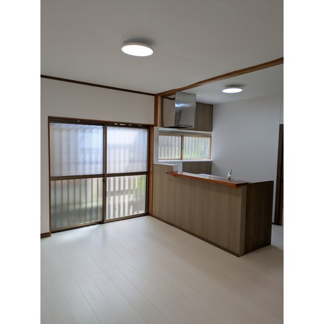 羽島郡笠松町緑町の一戸建ての居間・リビング