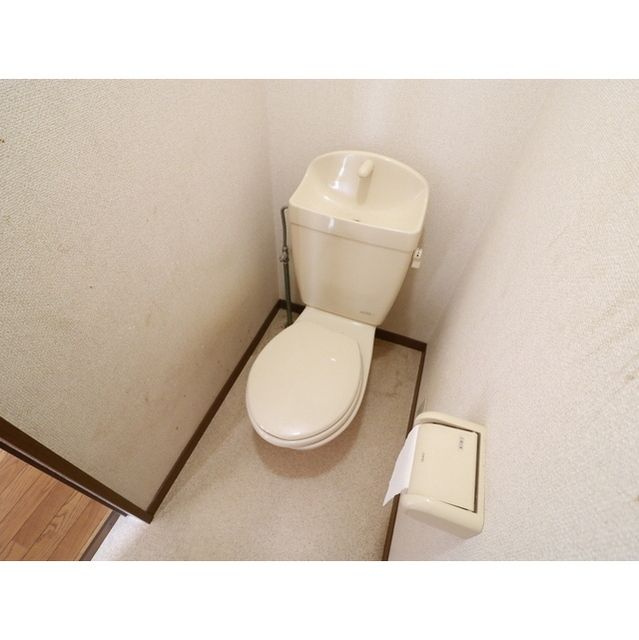 アンプルール ブワ Ogawa Ⅰのトイレ