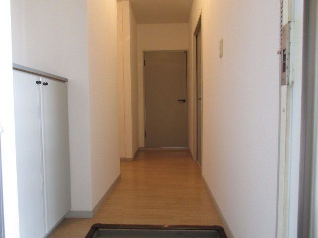 【玄関】 | サンガーデン貝塚