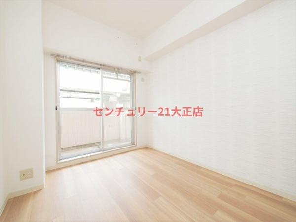 セントポーリア夕凪の洋室