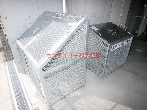 JJ CORT市岡のエントランス