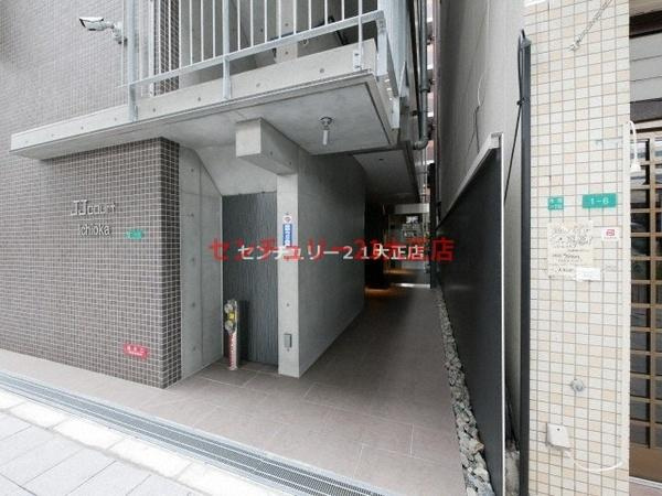JJ CORT市岡のエントランス