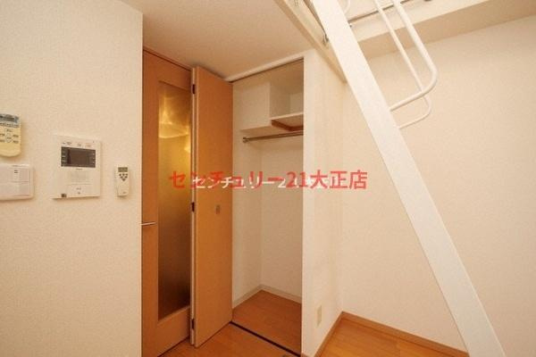エステムコート難波WEST－SIDE大阪ドーム前の収納|★クローゼットはこんな感じ★