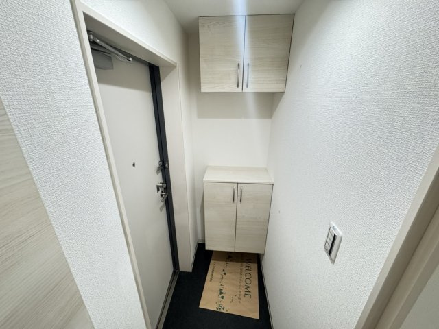 D porta cerezoの玄関