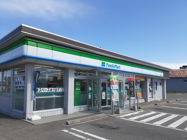 エテルノ・ラッフィナートの周辺|ファミリーマート能代高塙店まで256m