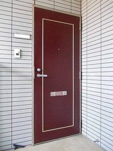 サンパティーのエントランス|毎日通るエントランスはこのようになっています