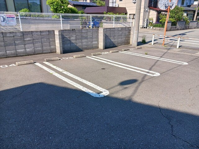 ウイスタプラスの駐車場|カースペースがあります