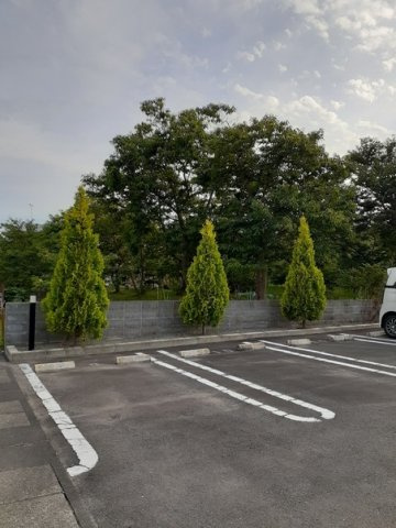 四季彩の駐車場|駐車場があります