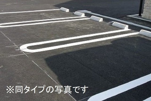 シナモンの駐車場|駐車場完備です
