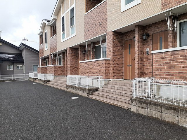 プレゼンティムⅢ　Ｂの玄関|落ち着いた玄関です