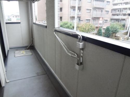 キャッスルタルイ参番館のバルコニー