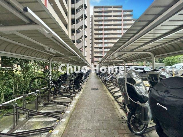 イーストパークス大島サザンスクエアの駐輪場|【自転車置き場】最新の空き状況や費用などの詳細は担当スタッフまでお問い合わせください。