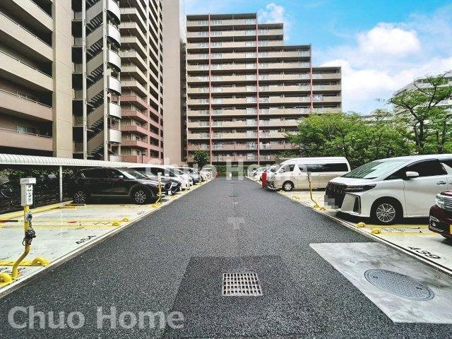 イーストパークス大島サザンスクエアの駐車場|【敷地内駐車場】最新の空き状況や費用などの詳細は担当スタッフまでお問い合わせください。