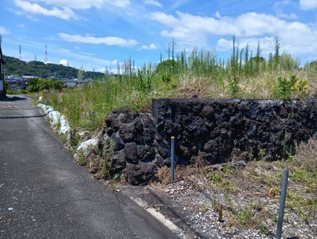 売土地　富士市入山瀬４丁目の外観|敷地が約75坪と広々としています。自由な間取りでお家が建てられます。