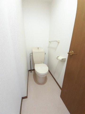 青空館Ｃのトイレ|清潔感のあるトイレです