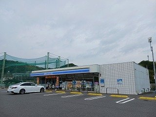 カーサ　フィオーレ　Ⅱの周辺|ローソン大柿大原店まで500m