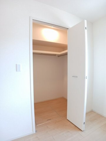 ジェミニ　Ｂの収納|大きなものも収納できそうです
