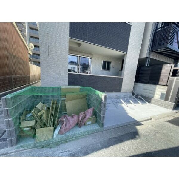 京都市下京区西七条東御前田町のアパートのその他