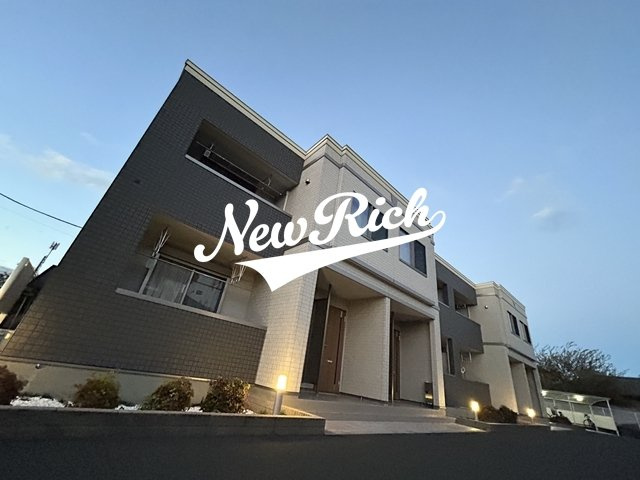 伊勢崎市日乃出町のアパート