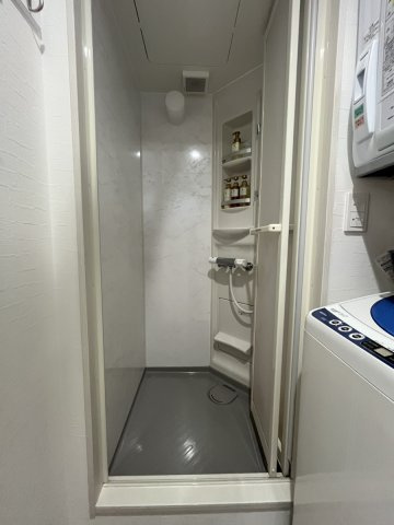2026/7/31NEW　戸建　高山市下一之町　8000万　事業用・簡易宿所の浴室|2号室