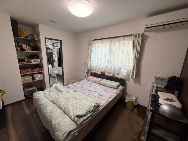 26/8/1商談中　戸建　高山市赤保木町　2180万（26/7/6新規）の洋室