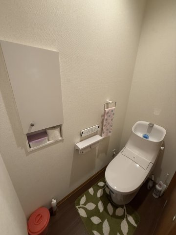 26/8/1商談中　戸建　高山市赤保木町　2180万（26/7/6新規）のトイレ