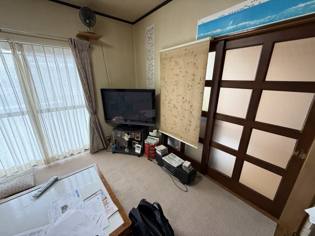 2026/7/20NEW　戸建　高山市新宮町　450万の居間・リビング